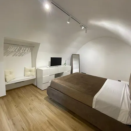 Mariaaltomare אנדריה